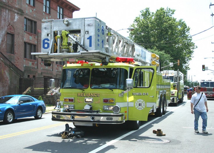 1995 95ft E-One Ladder Tower Reliance 