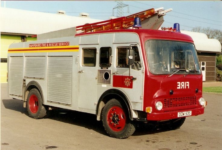 Hampshire Fire And Rescue Service Bedford TK