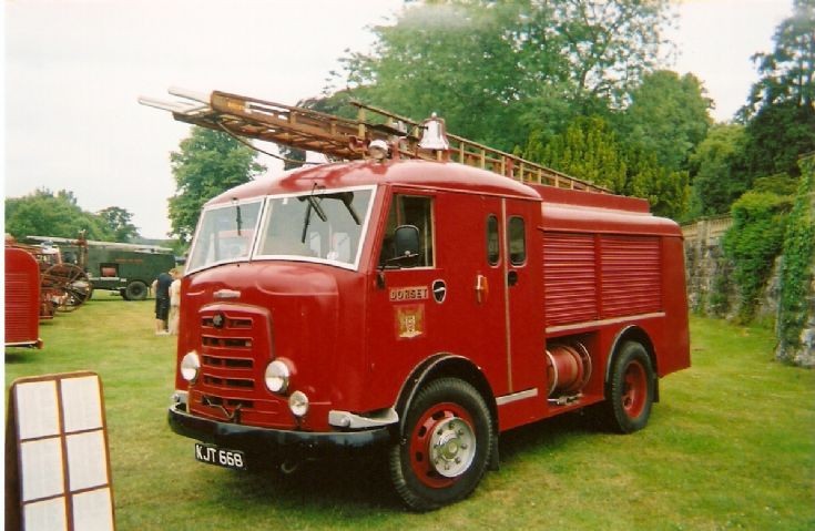 Ottery  St  Mary  Rally  28-6-09 Carrier 