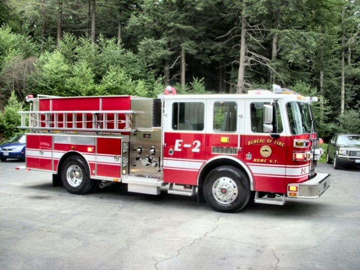 Rome NY Engine 2 Sutphen pump