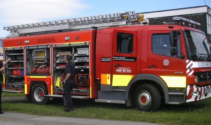 Wrexham E1 - Mercedes Atego