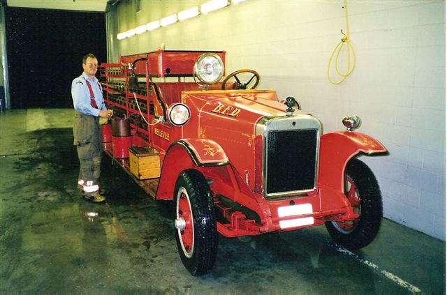 1929 International Hook & Ladder Truck