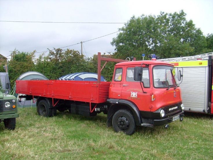 Herts Bedford TK Salvage Tender PBH630W
