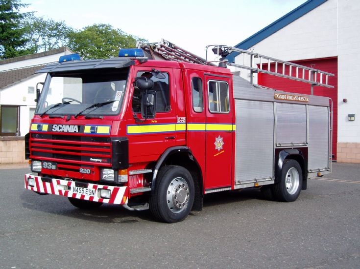 Tayside Scania series 3 WRL