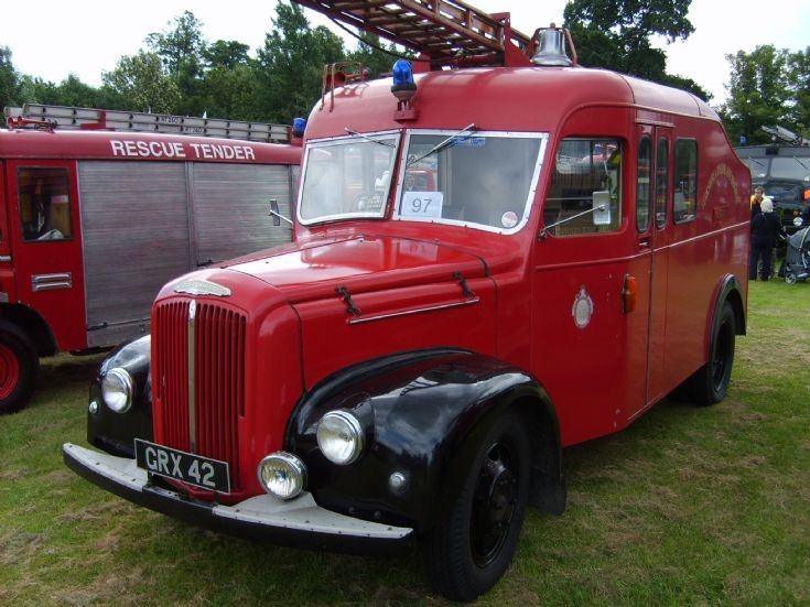 Ascot Berks & Reading Morris Commercial GRX42