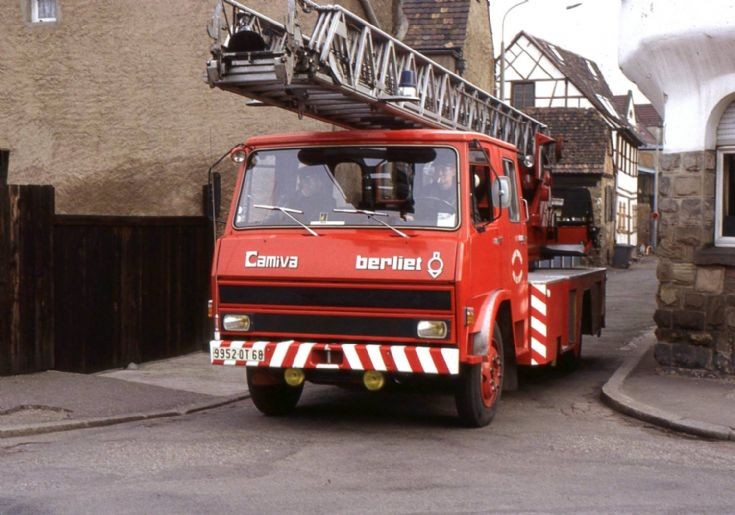 Sapeur Pompiers Colmar 68 France Camiva Berliet