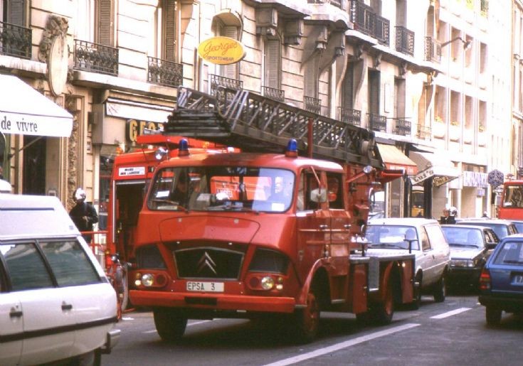 Paris Fire Brigade Citroen 350 Ladder