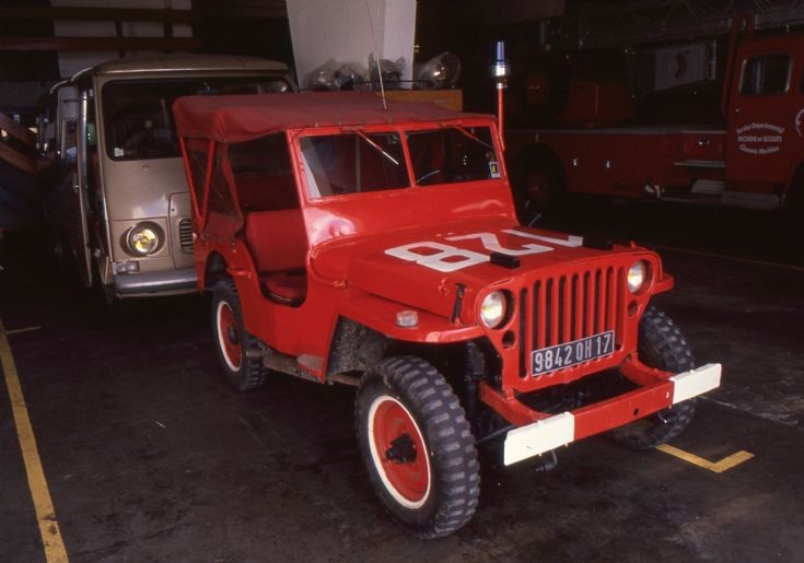 Troc Echange Jeep hotchkiss willys jh101 pompier sur
