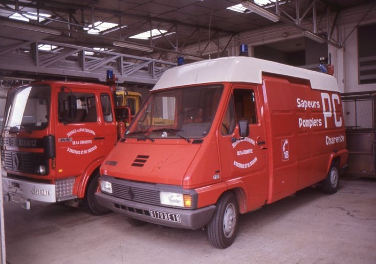 Sapeurs Pompiers Angouleme 16 Renault Master