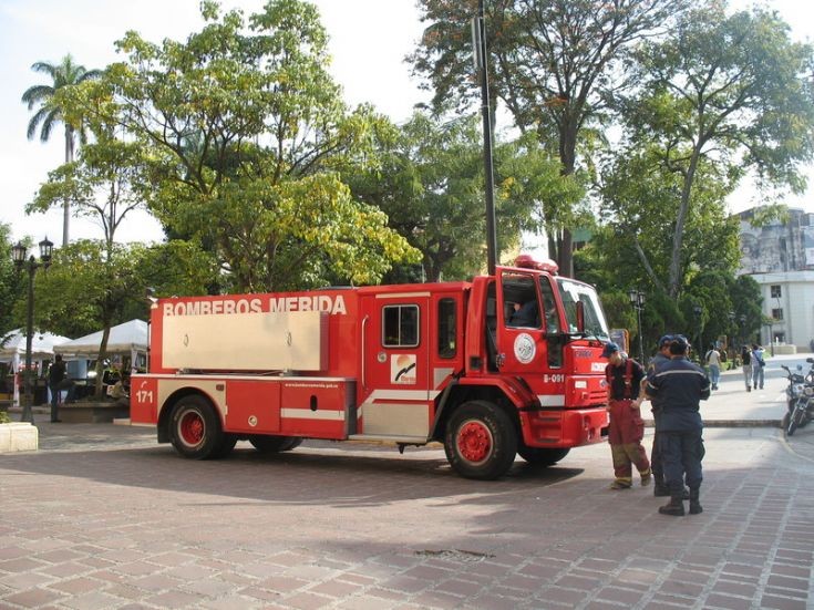 Truck Pump Ford Merida Fire department