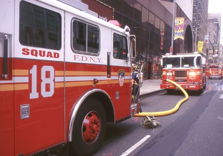 NYFD - 1999 Engines at work