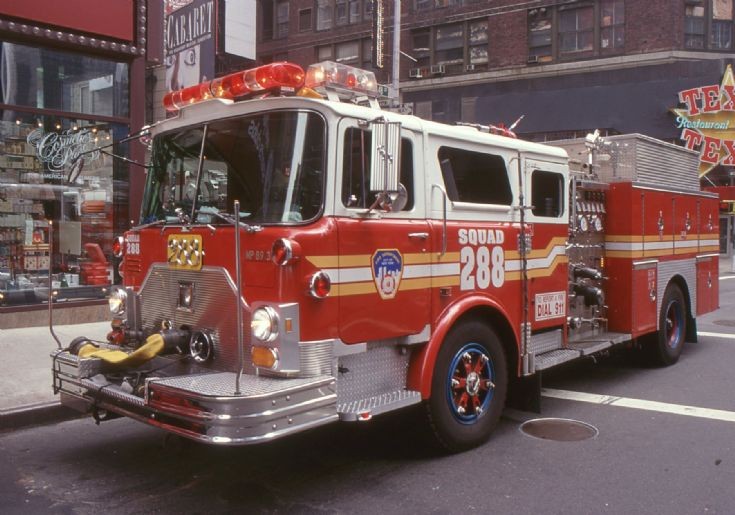 Fire Engines Photos NYFD 1999 Squad 288 Mack CF