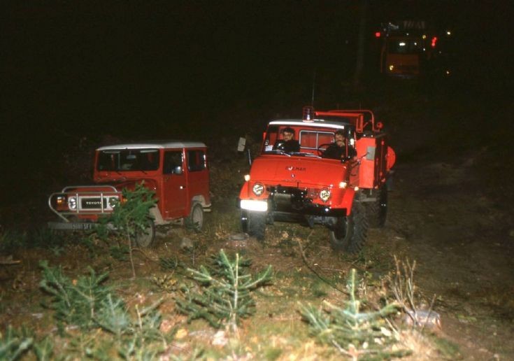 Sapeurs Pompiers Colmar Mercedes-Benz at night