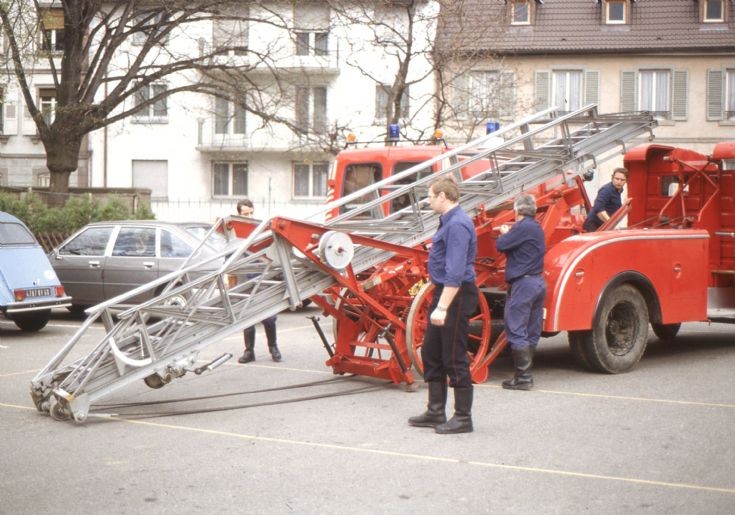 Sapeurs Pompiers Renault Galion T2 ladder