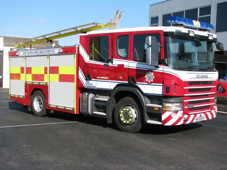 West Sussex Fire and Rescue Service Scania P270