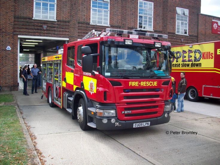 Fire Engines Photos Essex County FRS Colchester rescue pump