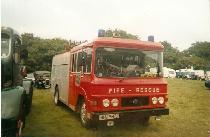Bedford TKG   MHJ 531V in Dorset