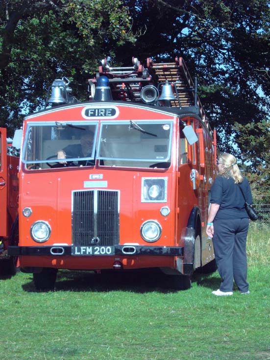 Malpas Show - September 2009 Dennis