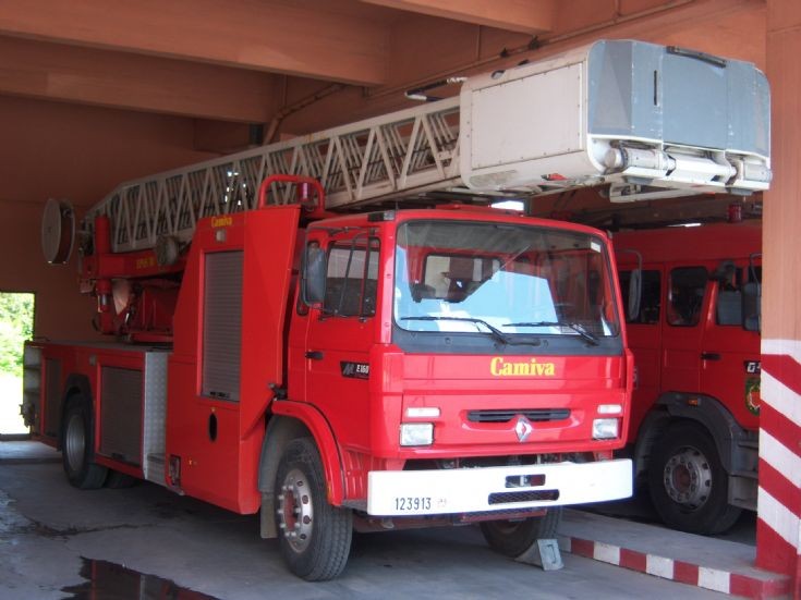 Morocco - Marrakesh Renault Camiva TL