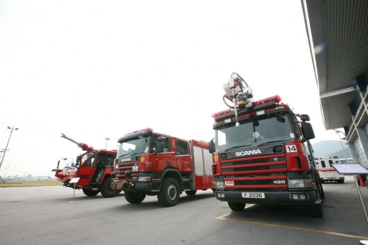 Airport fire tenders