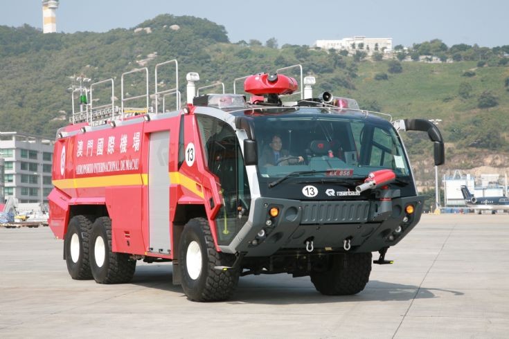 Macau Panther 13