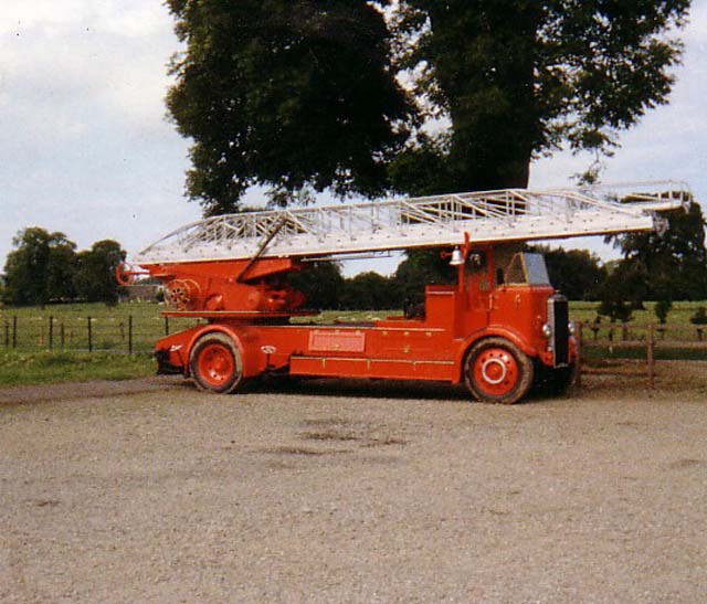 Leyland Turntable Ladder