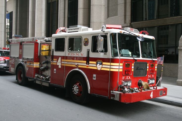 FDNY ENGINE 4