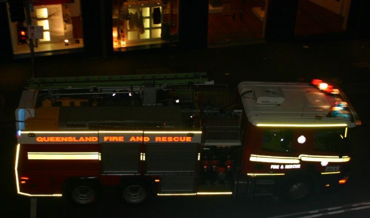 Kemp Place 501A responding at night