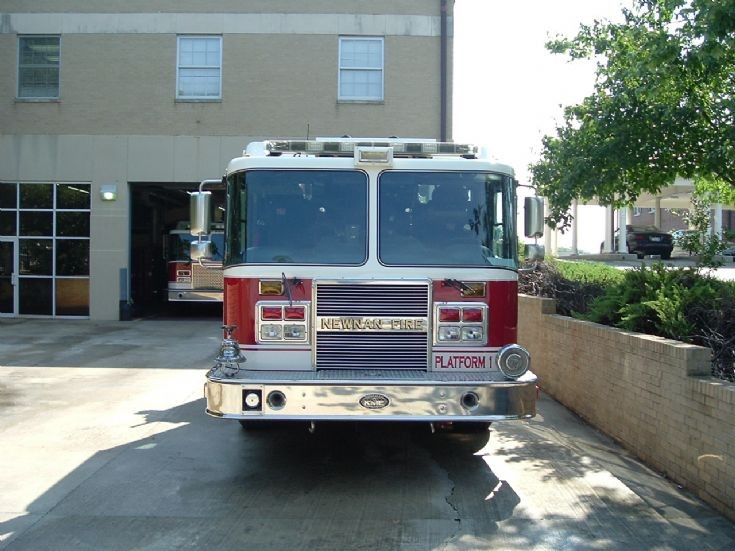 Newnan Fire Department Ladder 1 (Georgia)