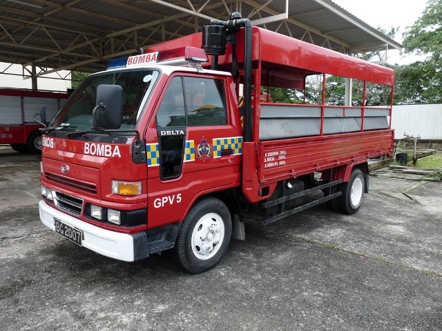Daihatsu Delta GPV5