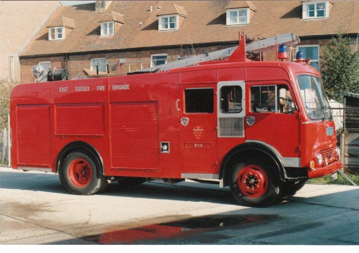 Bedford TKEL at Rye.