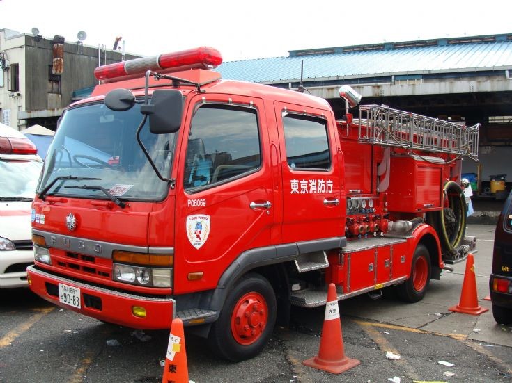 Pumper Fuso Tokyo October 2009