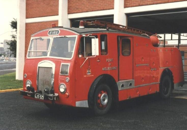 Australia - PES Dennis F12