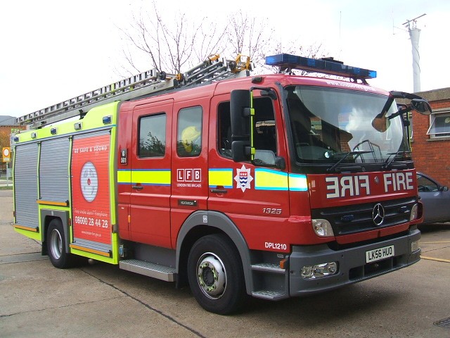 Heathrows Pump Ladder Mercedes