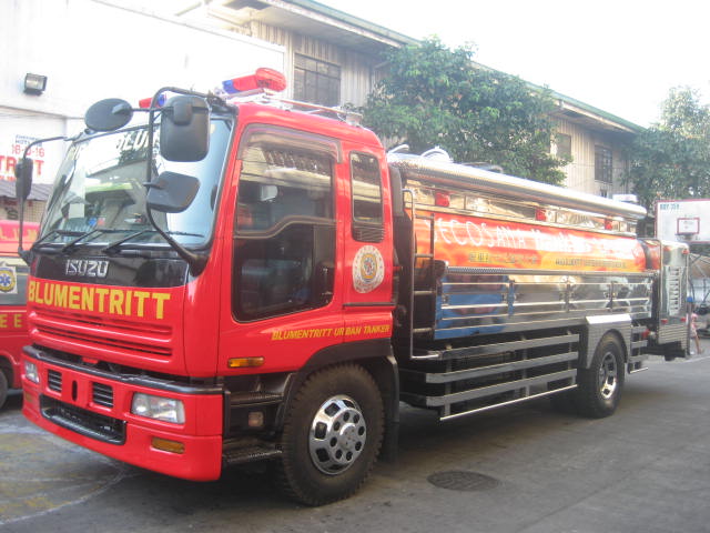 Isuzu Giga Stainless Steel Custom Fire Tanker