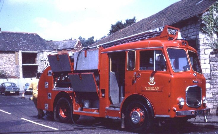 Dennis F28 21FYD