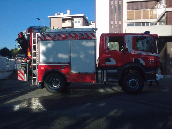 Heavy Rescue- Bombeiros Famalicenses Scania