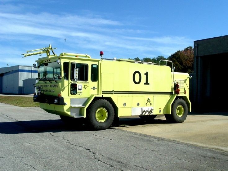 Fulton County Fire Department Oshkosh ARFF 1