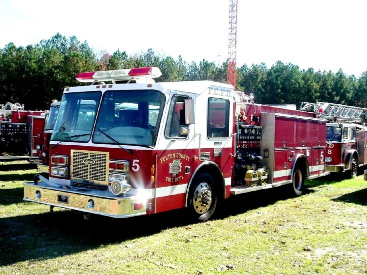 Fulton County Fire Department Engine 5