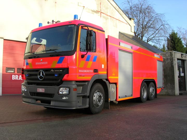 Waasmunster  Mercedes Actros