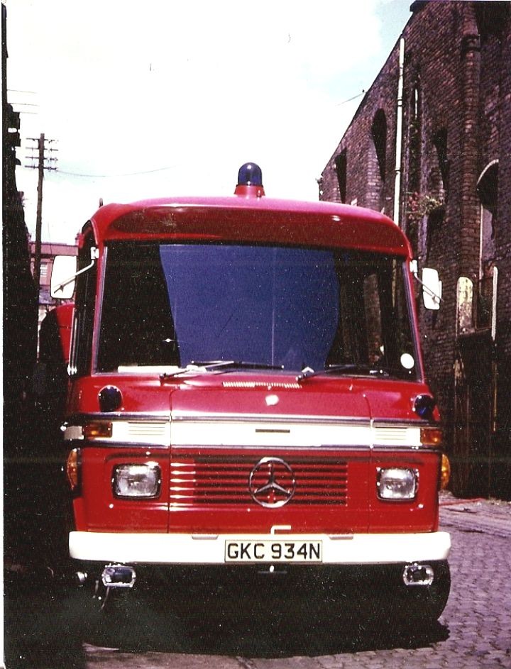 Mercedes Charterway DCU Liverpool Salvage Corps