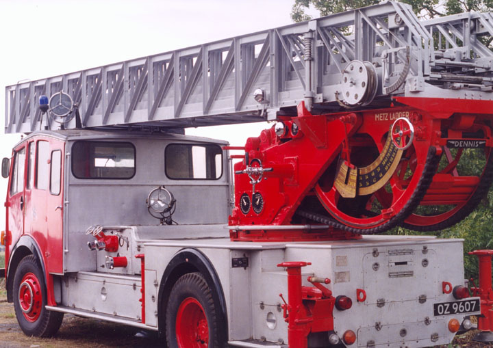 Dennis Metz F17 TL