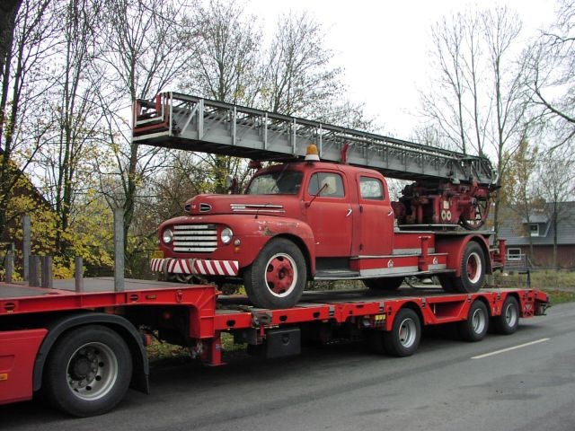 Ford F8 Metz DL30 1949