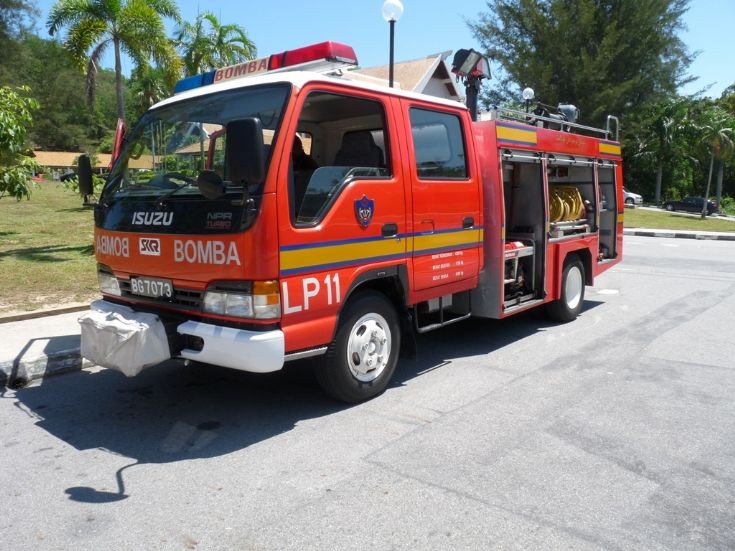 Isuzu NPR/SK Fire LP.11
