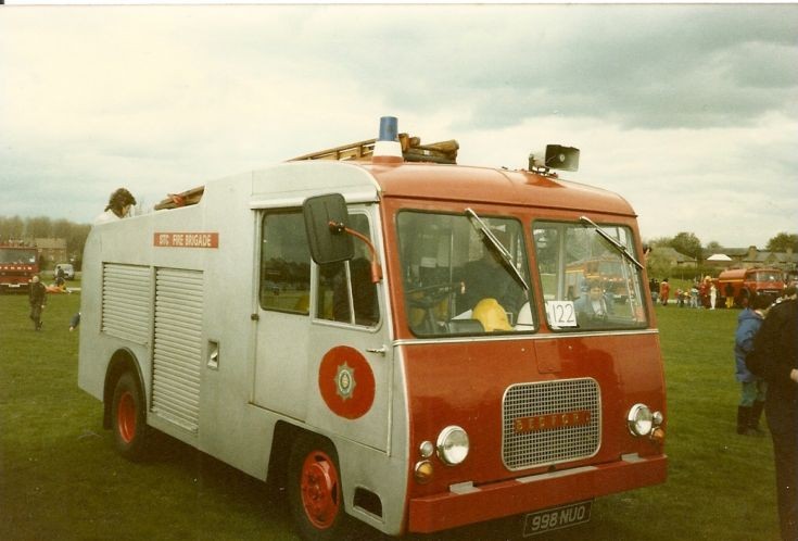 Bedford TJ WrT 998 NUO