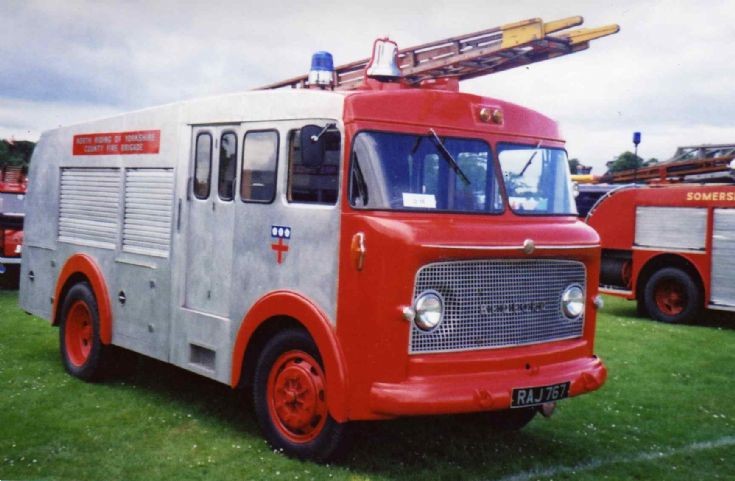 North Riding of Yorkshire Bedford Water tender 
