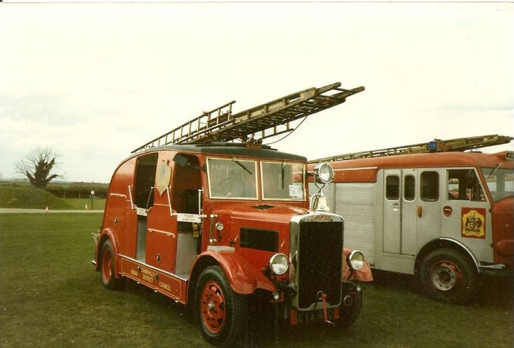 Leyland Cub FK6 Caerphilly CTX 900