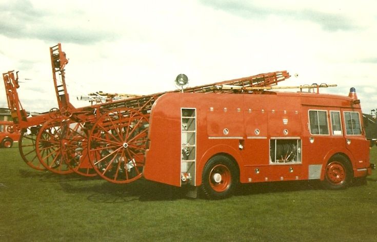 ERF /HCB-A ex London FB SMH 347F