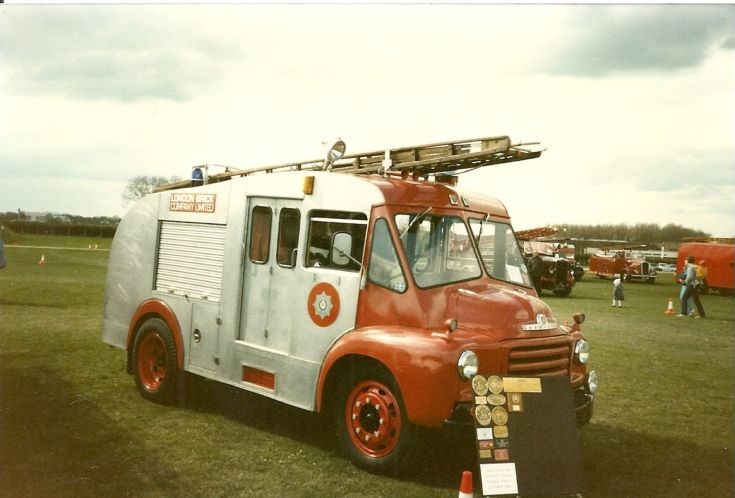 Bedford HRT London Brick Co NBE 691
