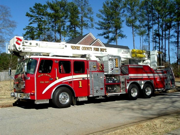 Henry County Fire Department Ladder 1